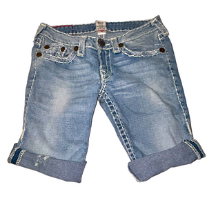 🌈True Religion Jean Shorts Cut Off Denim Size 29
Johnny Y2K